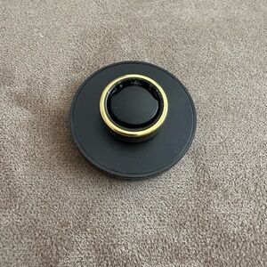 OURA gen 3 horizon gold ring in size 8
